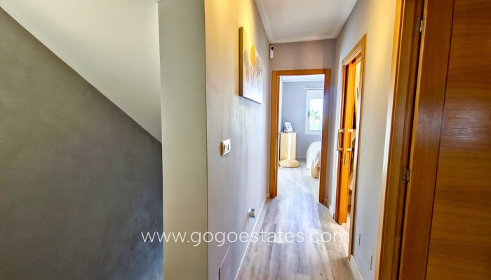 Te koop - Huis - Stadswoning - Torrevieja - Torrevieja Centro