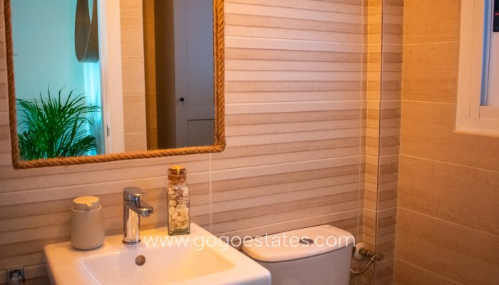 Te koop - Huis - Stadswoning - Torrevieja - Torrevieja Centro