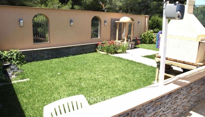 Te koop - Huis - Vrijstaande Villa - Dénia - Denia Centro