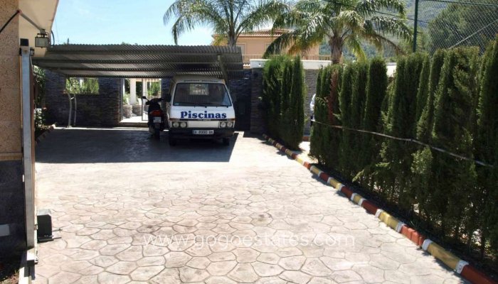 Te koop - Huis - Vrijstaande Villa - Dénia - Denia Centro