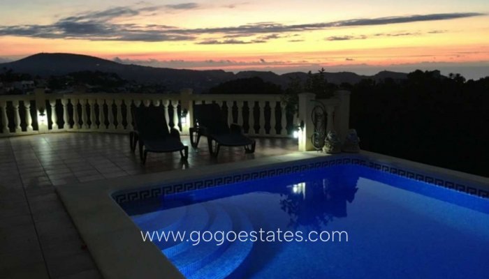 Te koop - Huis - Vrijstaande Villa - Teulada - Moraira