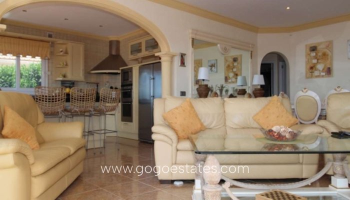 Te koop - Huis - Vrijstaande Villa - Teulada - Moraira