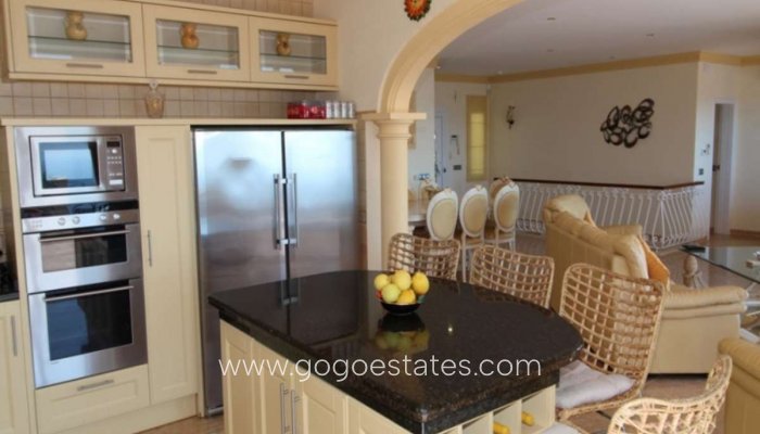 Te koop - Huis - Vrijstaande Villa - Teulada - Moraira