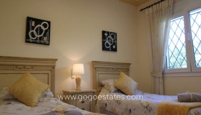 Te koop - Huis - Vrijstaande Villa - Teulada - Moraira