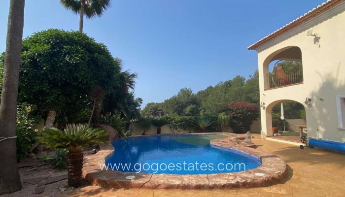 Te koop - Huis - Vrijstaande Villa - Teulada - Moraira