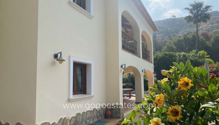 Te koop - Huis - Vrijstaande Villa - Teulada - Moraira