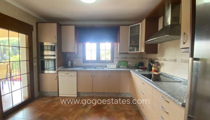 Te koop - Huis - Vrijstaande Villa - Teulada - Moraira