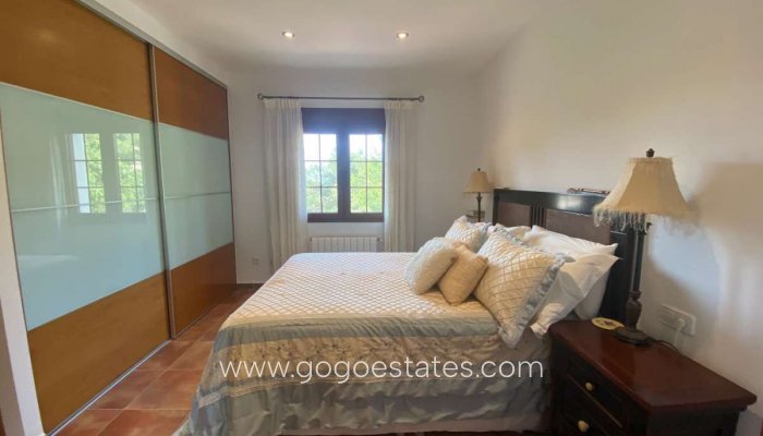 Te koop - Huis - Vrijstaande Villa - Teulada - Moraira