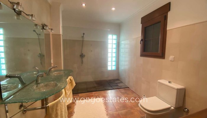 Te koop - Huis - Vrijstaande Villa - Teulada - Moraira