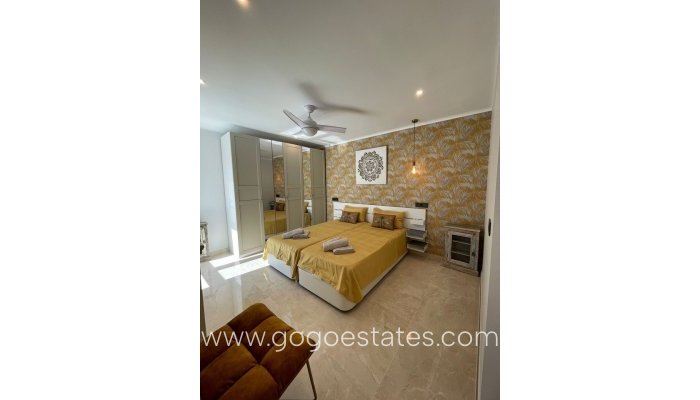 Te koop - Huis - Vrijstaande Villa - Calpe - Calpe Centro