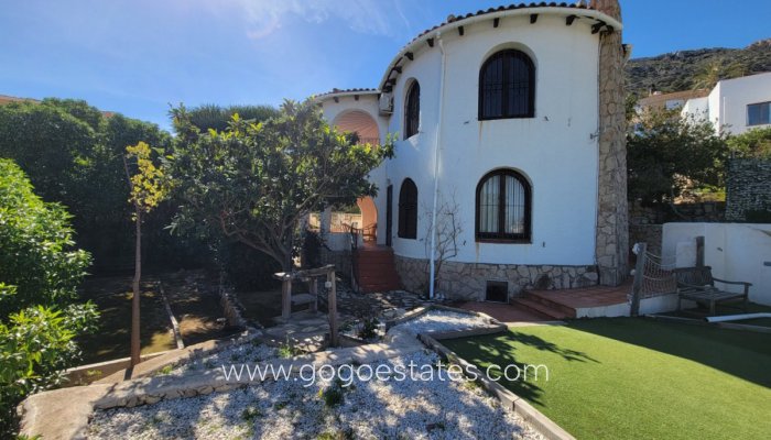 Te koop - Huis - Vrijstaande Villa - Calpe - Calpe Centro