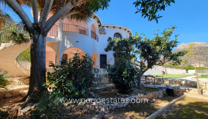 Te koop - Huis - Vrijstaande Villa - Calpe - Calpe Centro
