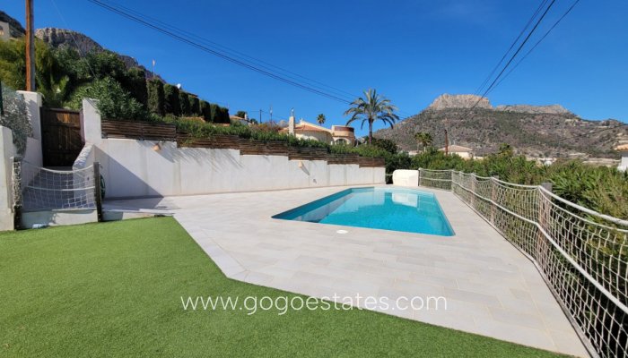 Te koop - Huis - Vrijstaande Villa - Calpe - Calpe Centro