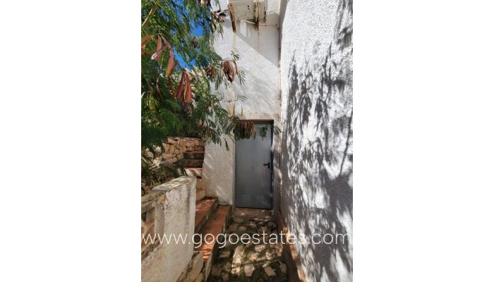 Te koop - Huis - Vrijstaande Villa - Calpe - Calpe Centro