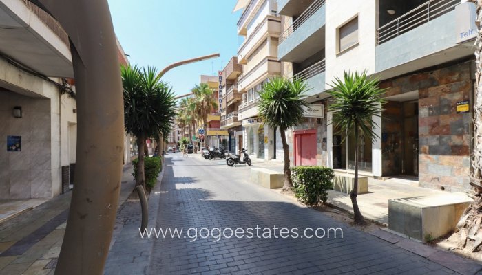Te koop - Appartement - Appartement op de middelste verdieping - Torrevieja - Torrevieja Centro