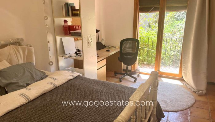 Revente - Maison - Villa Individuelle - Orba - Orba Centro