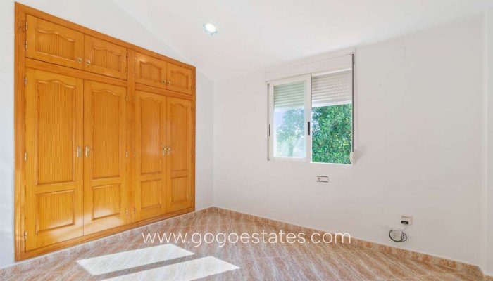 Te koop - Huis - Vrijstaande Villa - Orihuela - Orihuela Centro