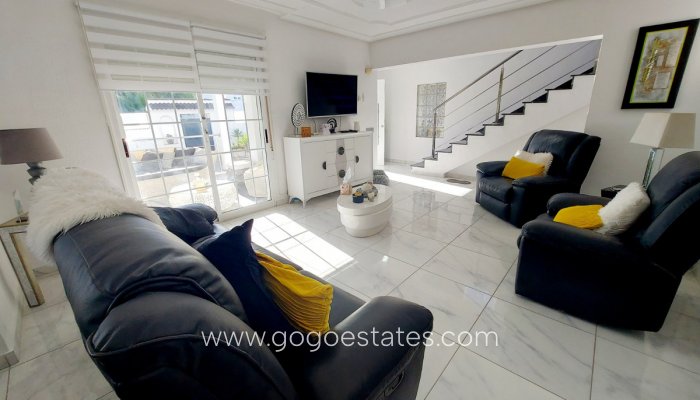 Te koop - Huis - Vrijstaande Villa - Orihuela - Orihuela Costa