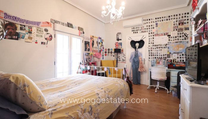 Te koop - Huis - Vrijstaande Villa - Almoradi - Heredades