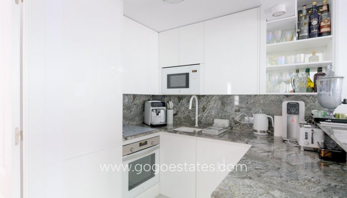 Te koop - Huis - Stadswoning - Orihuela - Punta Prima