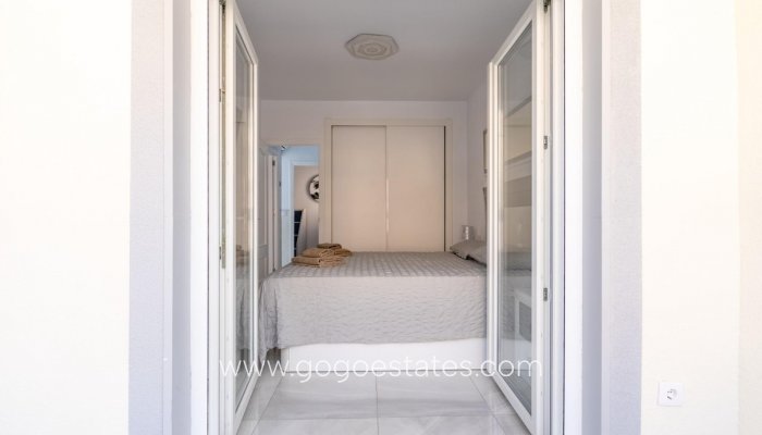 Te koop - Huis - Stadswoning - Orihuela - Punta Prima