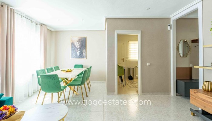 Revente - Maison - Villa Individuelle - Orihuela - Punta Prima