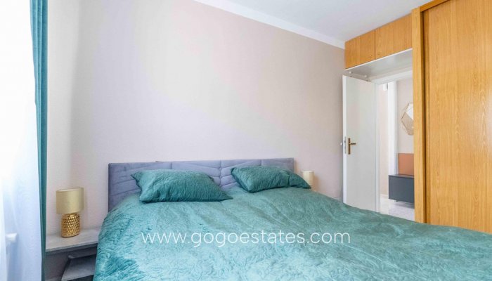 Revente - Maison - Villa Individuelle - Orihuela - Punta Prima