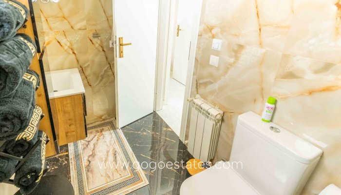 Revente - Maison - Villa Individuelle - Orihuela - Punta Prima