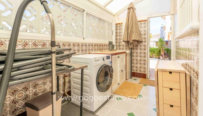 Revente - Maison - Villa Individuelle - Orihuela - Punta Prima