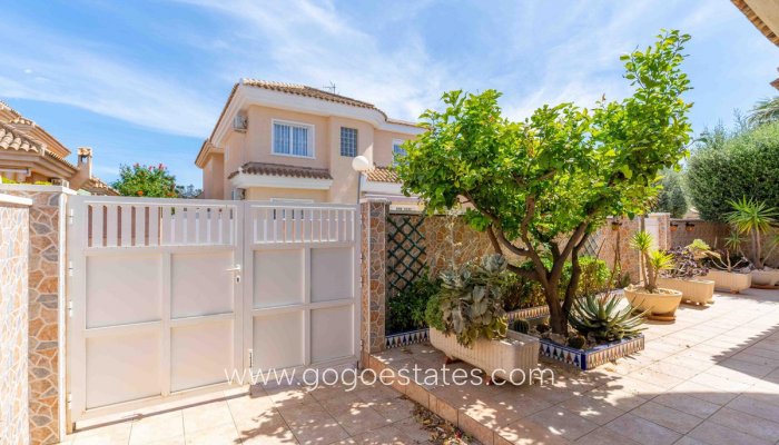 Revente - Maison - Villa Individuelle - Orihuela - Punta Prima
