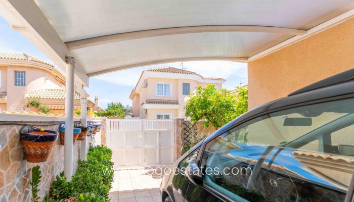Revente - Maison - Villa Individuelle - Orihuela - Punta Prima