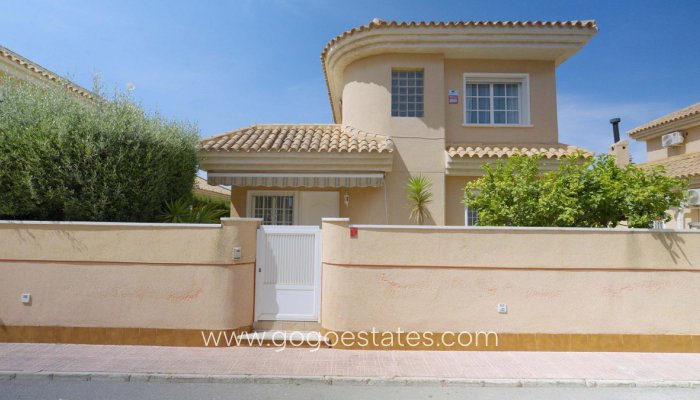 Revente - Maison - Villa Individuelle - Orihuela - Punta Prima