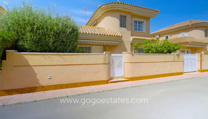 Revente - Maison - Villa Individuelle - Orihuela - Punta Prima
