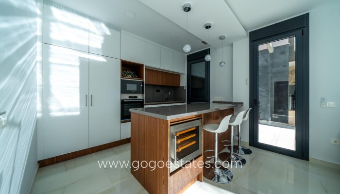 Te koop - Huis - Vrijstaande Villa - Orihuela - Orihuela Costa