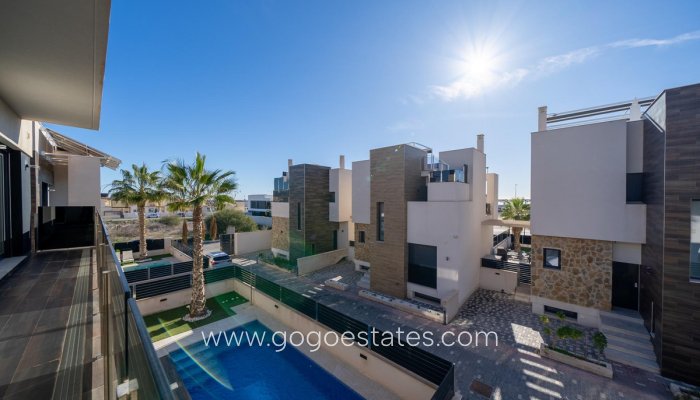 Te koop - Huis - Vrijstaande Villa - Orihuela - Orihuela Costa