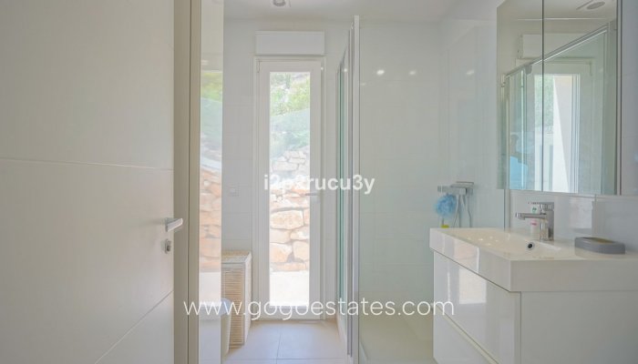 Revente - Maison - Villa Individuelle - Benitachell - Cumbre del sol