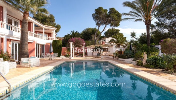 Te koop - Huis - Vrijstaande Villa - Teulada - Moraira