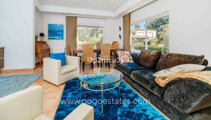 Te koop - Huis - Vrijstaande Villa - Teulada - Moraira