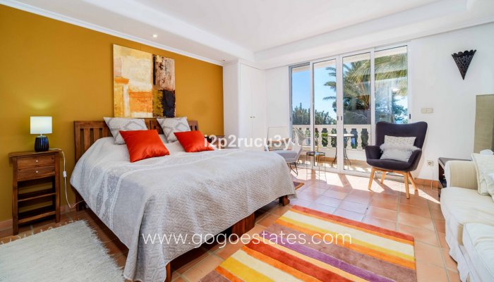 Te koop - Huis - Vrijstaande Villa - Teulada - Moraira