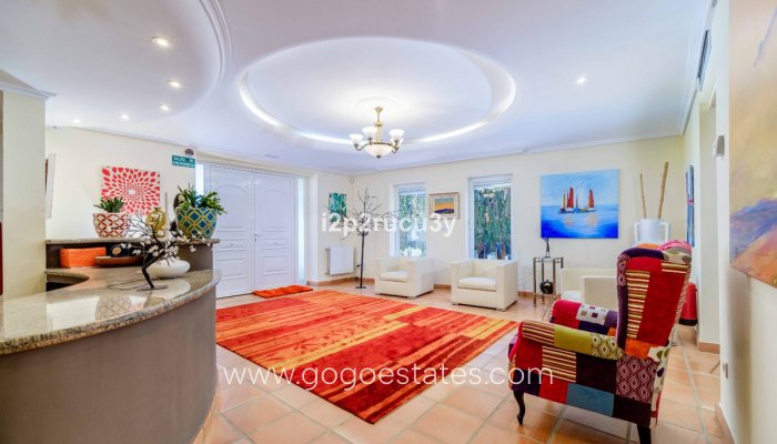 Te koop - Huis - Vrijstaande Villa - Teulada - Moraira