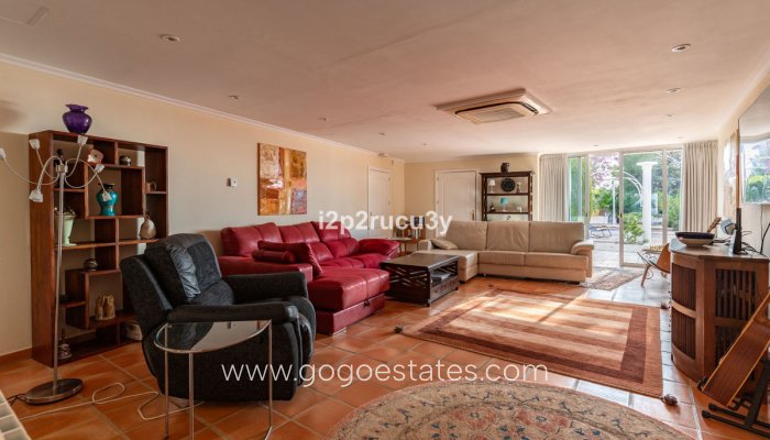 Te koop - Huis - Vrijstaande Villa - Teulada - Moraira