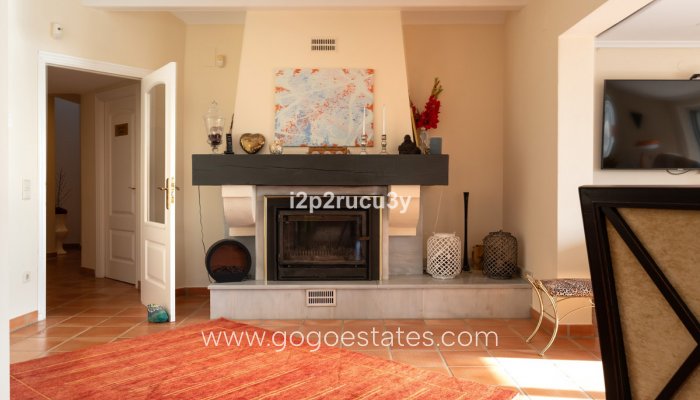 Te koop - Huis - Vrijstaande Villa - Teulada - Moraira