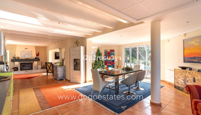 Te koop - Huis - Vrijstaande Villa - Teulada - Moraira