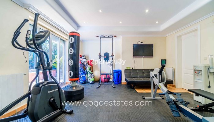 Te koop - Huis - Vrijstaande Villa - Teulada - Moraira