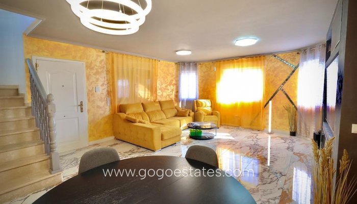 Te koop - Huis - Vrijstaande Villa - San Miguel De Salinas - San Miguel de Salinas Centro