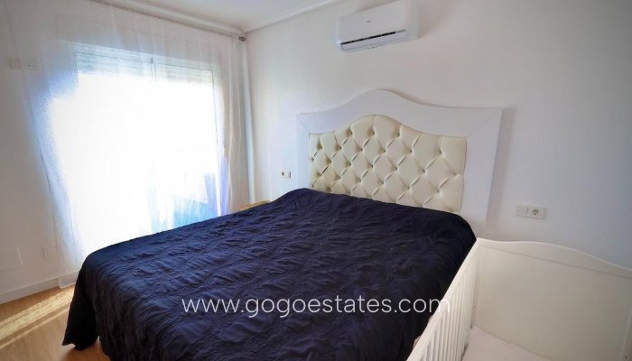 Te koop - Huis - Vrijstaande Villa - San Miguel De Salinas - San Miguel de Salinas Centro