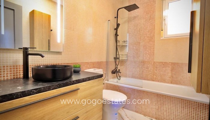 Te koop - Huis - Vrijstaande Villa - San Miguel De Salinas - San Miguel de Salinas Centro