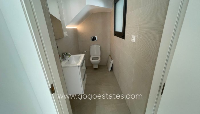 Venta - Casa - Chalet Independiente - Benijofar