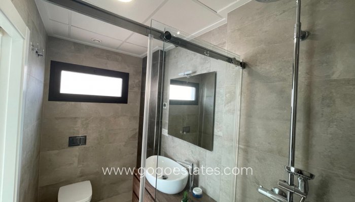 Venta - Casa - Chalet Independiente - Benijofar