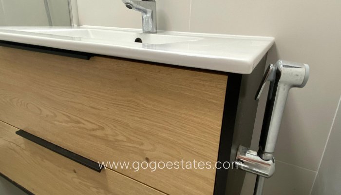 Resale - Apartment - Middle Floor Apartment - Torrevieja - Torrevieja Centro